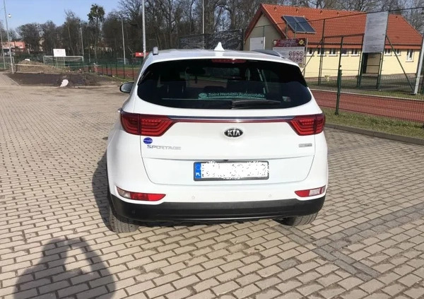 Kia Sportage cena 55600 przebieg: 114600, rok produkcji 2016 z Susz małe 154